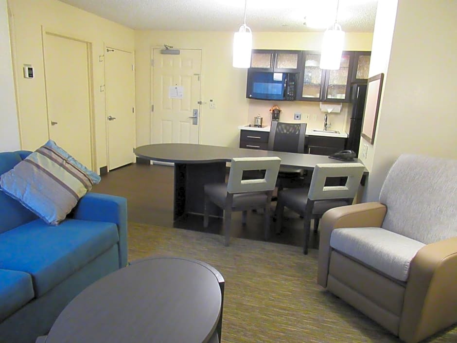 Candlewood Suites Lake Mary