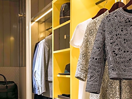 Prestige Suite with One King Bed /One Sofa Bed/Separate Living Room - Boulevard or Rue Scribe View