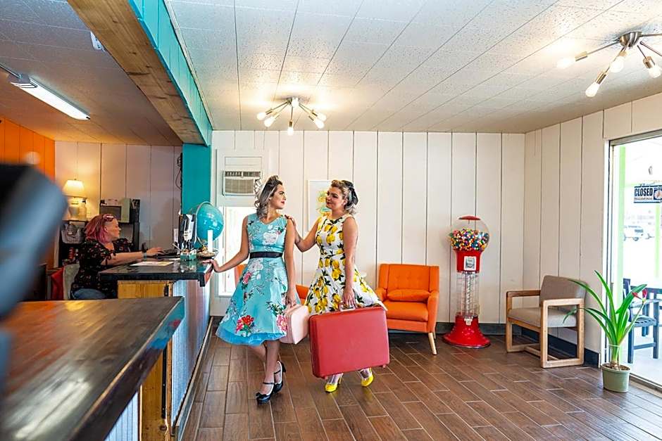 The Atomic Blue Motor-Inn