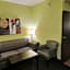 Holiday Inn Garland By IHG