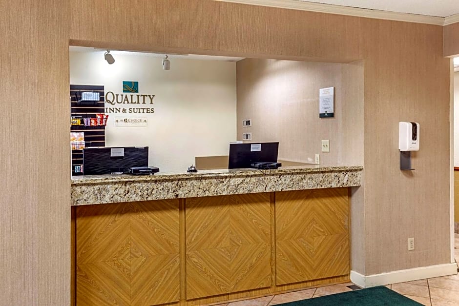 Quality Inn & Suites Raleigh Durham Airport