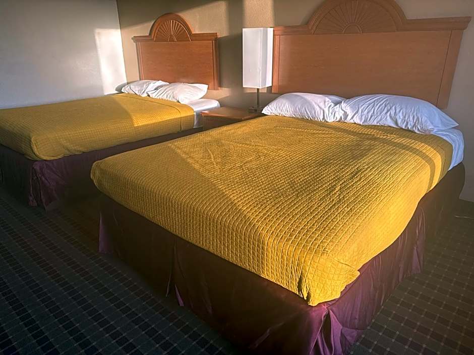 Express Inn & Suites