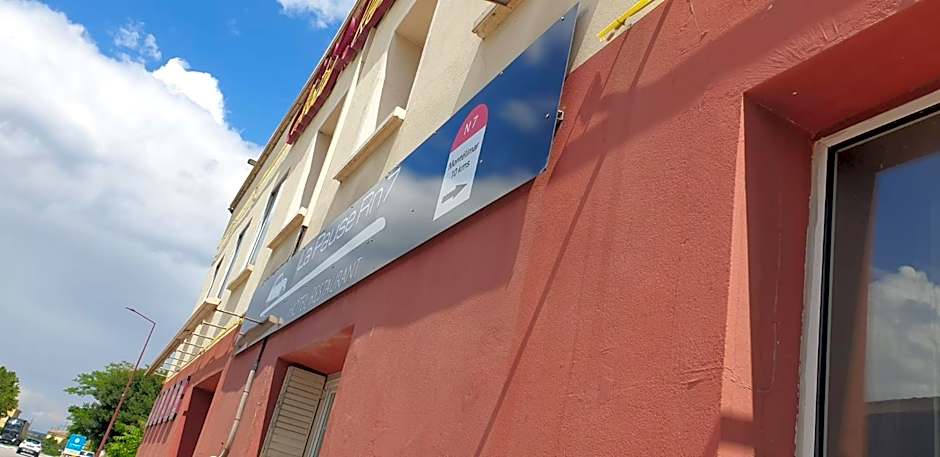 Logis Hôtels et restaurant La Pause Rn7 Montélimar Nord