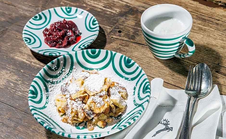 Hotel Gasthof Kröll, 4 Skigebiete in unmittelbarer Nähe, Restaurant mit regionaler Küche