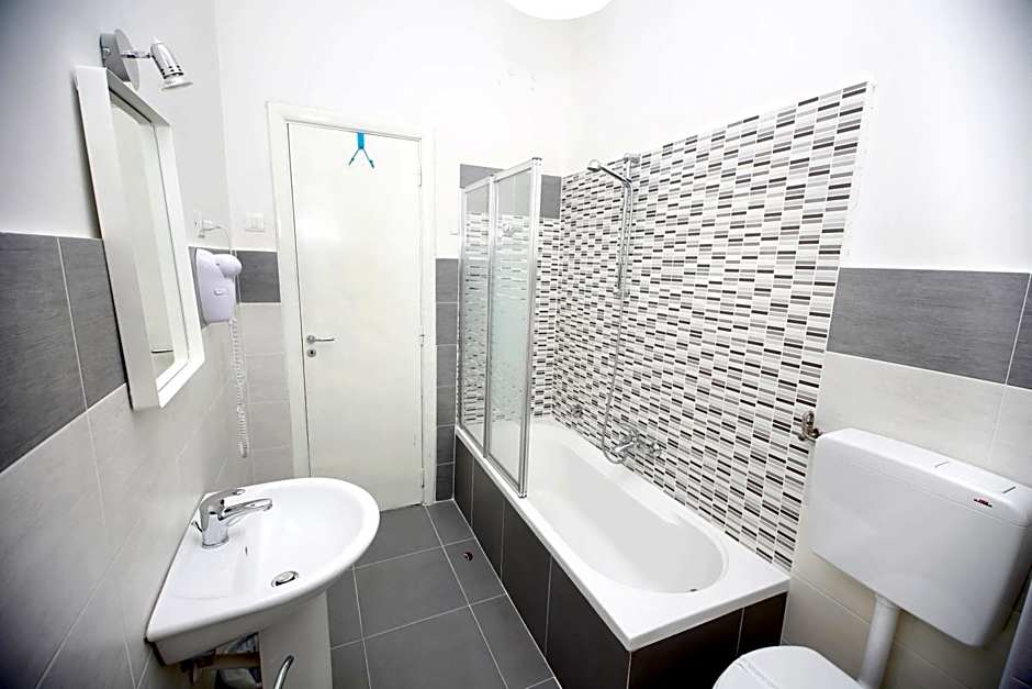 B&B Salernoway