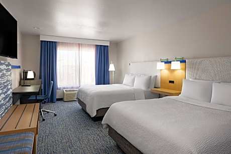 Standard Queen Room with Two Queen Beds and Extra Floor Space