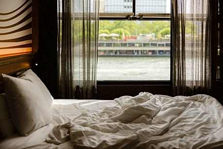 Double Room with Seine River View