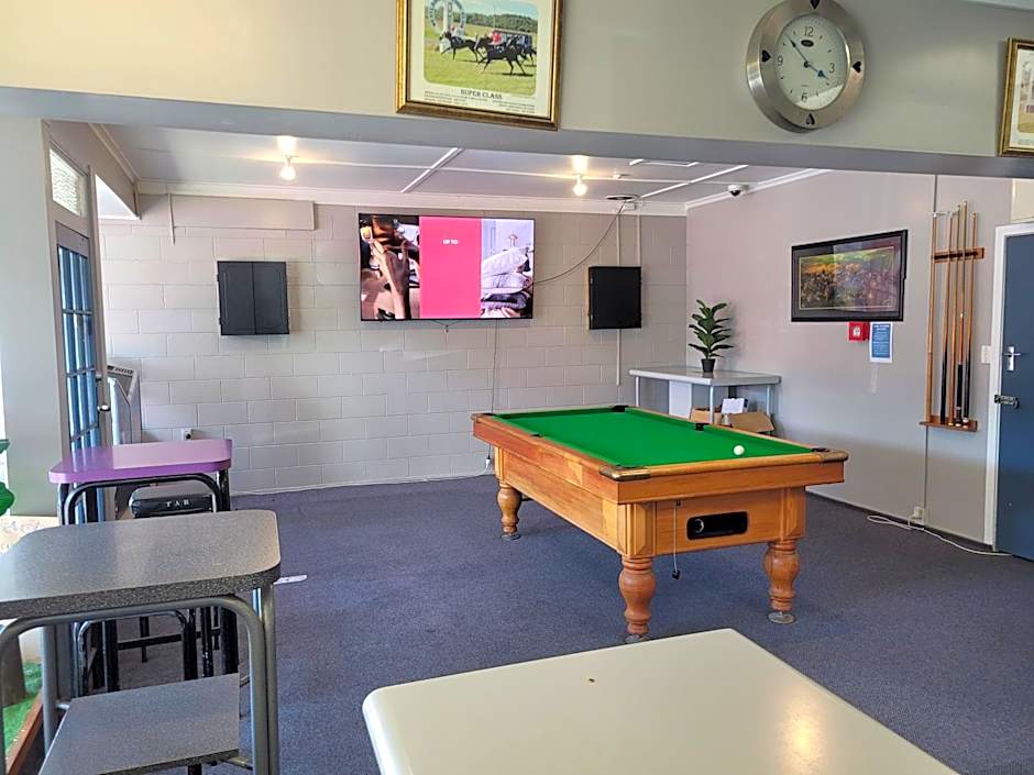 Railway Hotel/Motel Hokitika