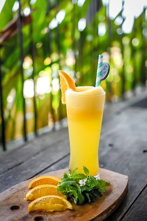 FRii Bali Echo Beach Hotel