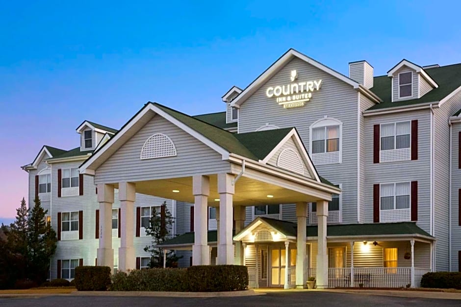 Country Inn & Suites by Radisson, Columbus, GA
