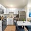 WaterWalk Extended Stay by Wyndham Kansas City - Overland Pk