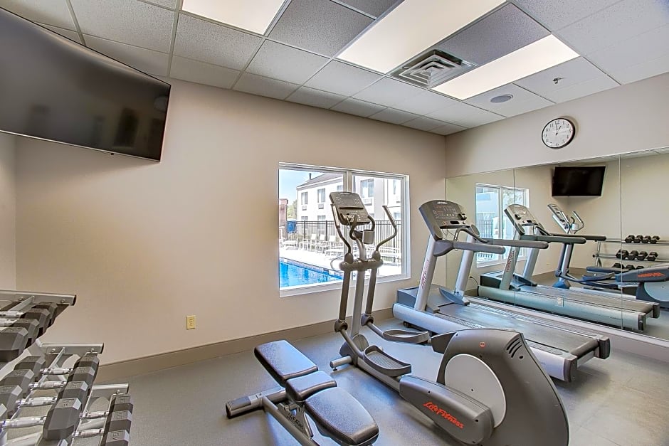 Country Inn & Suites by Radisson, Wichita East, KS