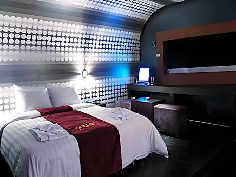 Premier Deluxe Double