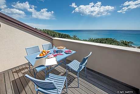 King Suite with Sea View