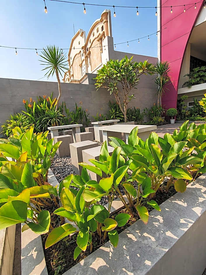 Viva Hotel Kediri Azana Hotels Collection