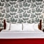 Williamsburg Woodlands Hotel & Suites, an official Colonial Williamsburg Hotel