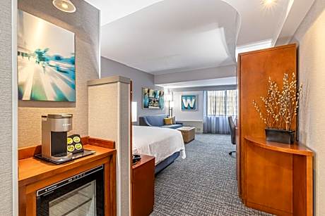King Room with Sofa Bed