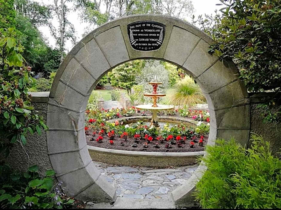 Little Red School House