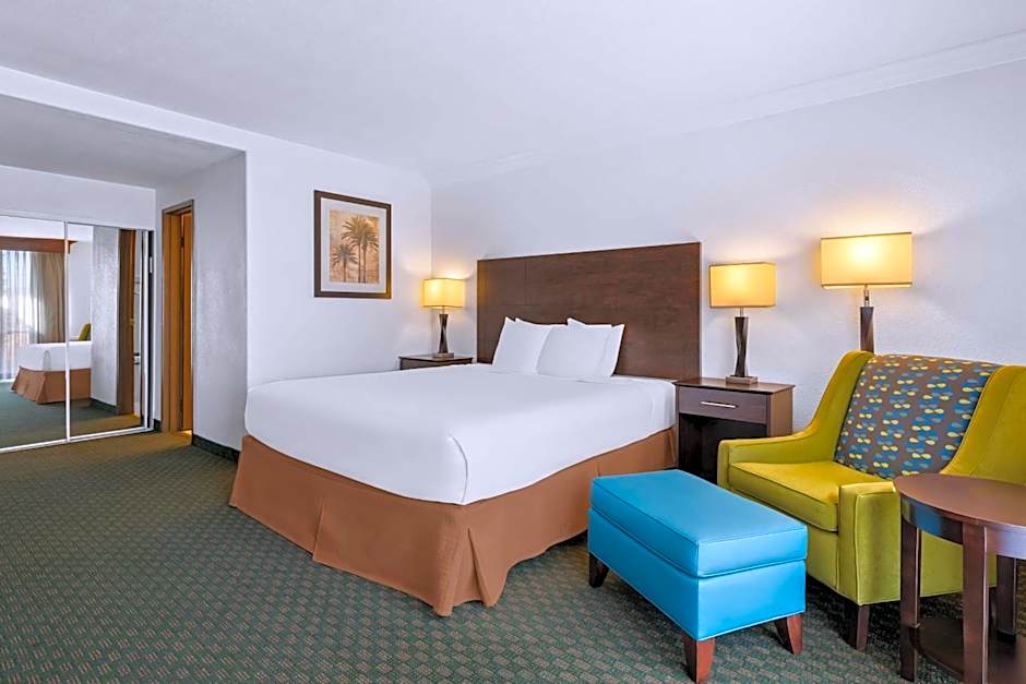 Best Western Date Tree Hotel