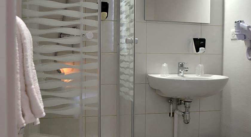 Brit Hotel Terminus – Angoulême, PA