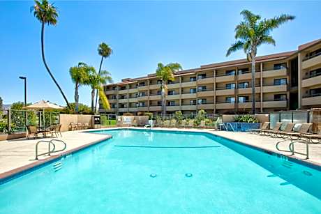 Holiday Inn Hotel & Suites Santa Maria By IHG