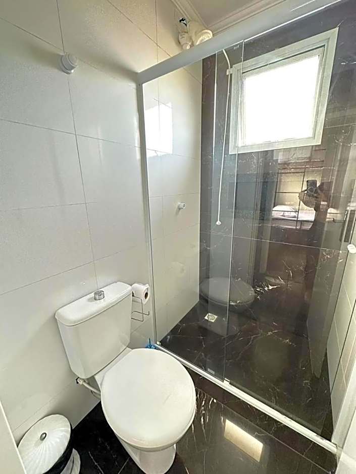 Seu refúgio paradisíaco a apenas 330 metros do mar TUB