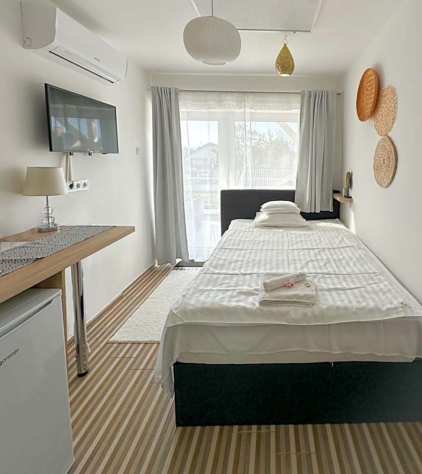 Zen House ADULT ONLY 16plus