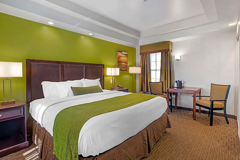 Best Western Plus Cold Spring