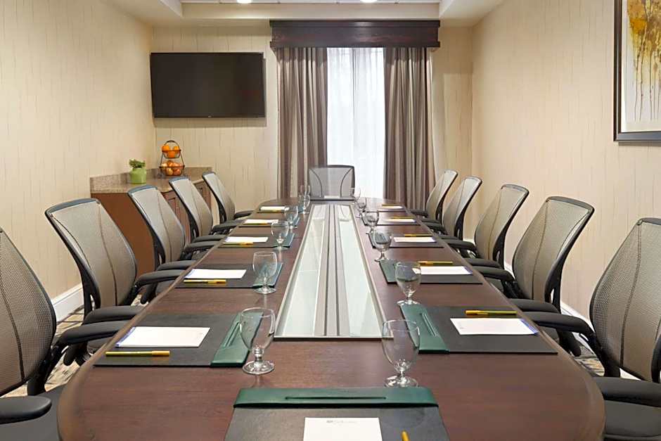 Hilton Garden Inn Shelton