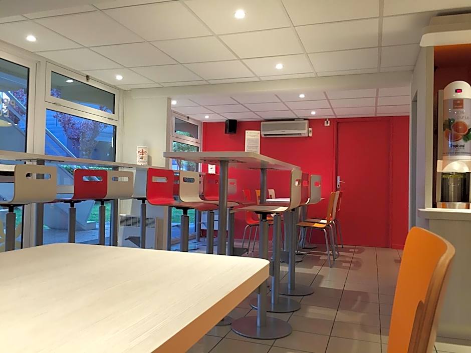 Premiere Classe Toulouse Sud - Portet