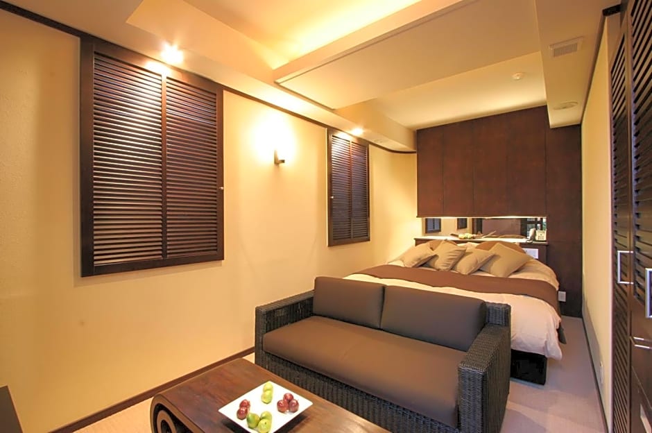 Hotel Rplus