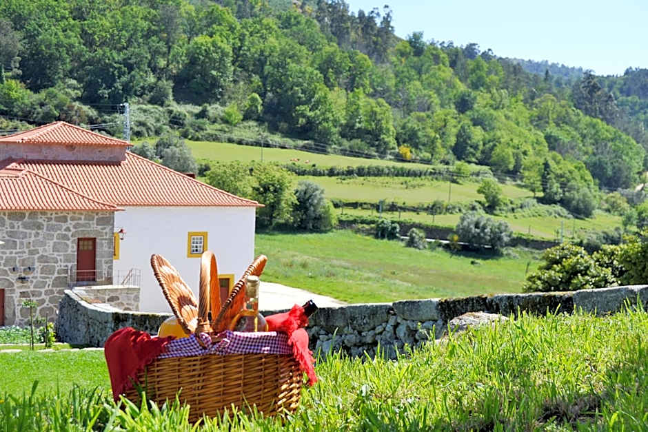 Casa da Portela de Sampriz