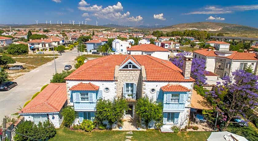 Denizkabugu Hotel