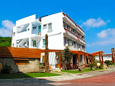 Star-Moon B&B Green Island