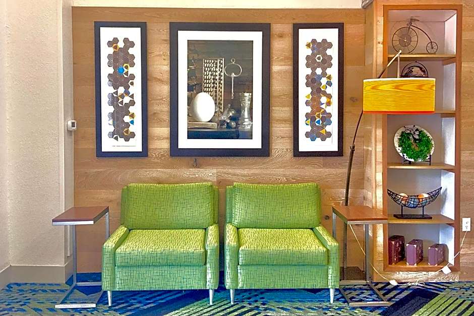 Holiday Inn Express And Suites Prospect Heights By IHG