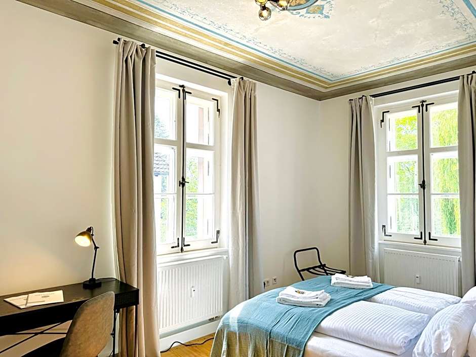 E&K living - design Apartments - SKY-TV - Audi - IN village - free parking