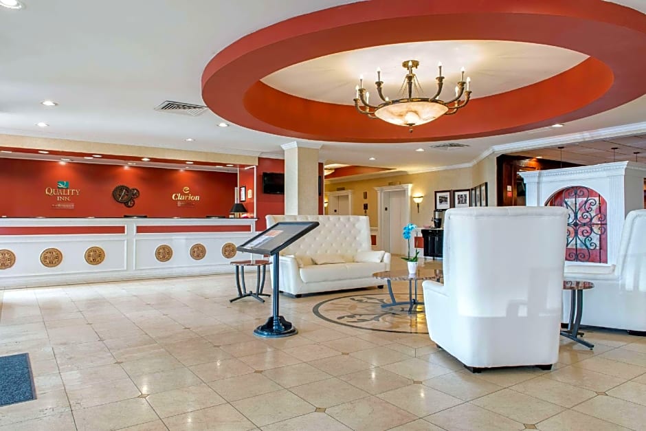 Quality Inn