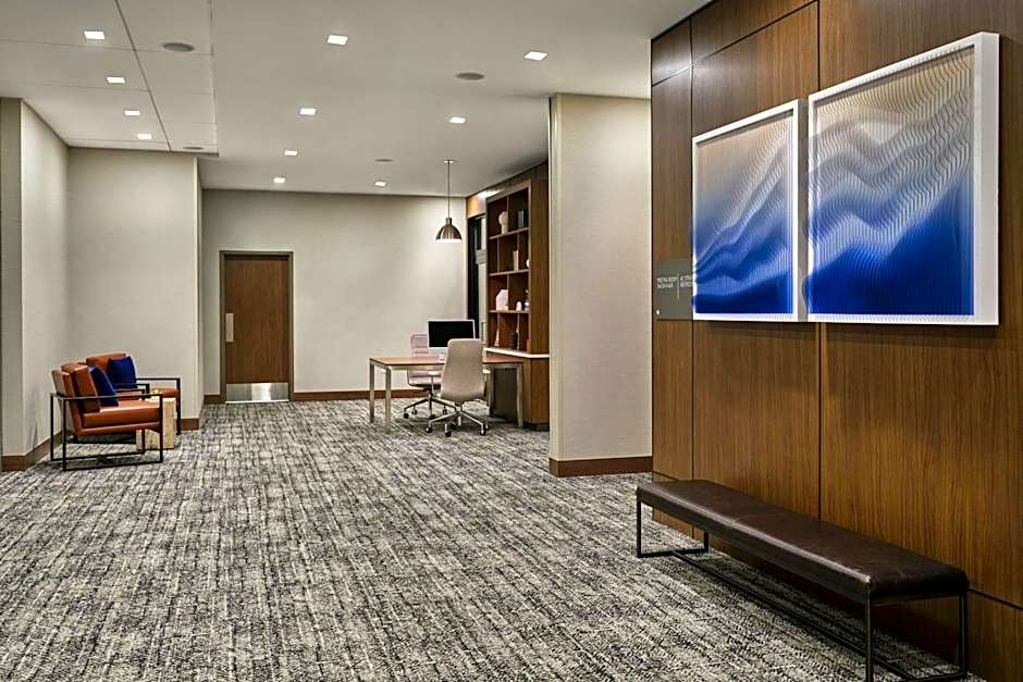 AC Hotel by Marriott Seattle Downtown