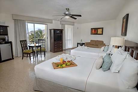 Suite with 2 Double Beds - Non Smoking