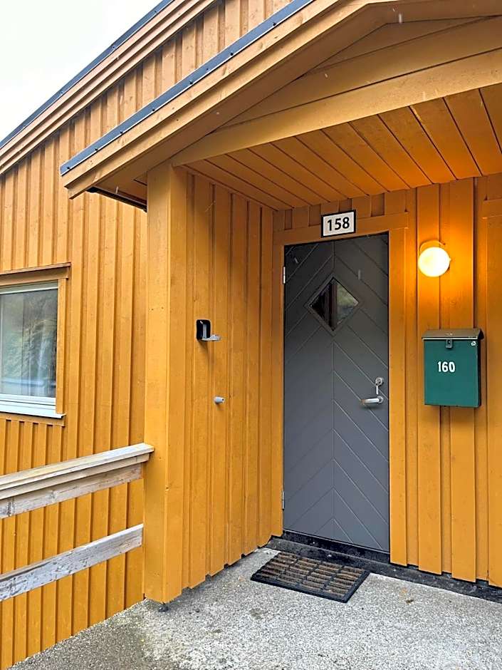 The Harbour House, dorm and twin, selfservice hostel