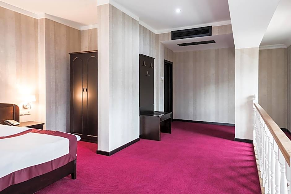 Kopala Tskneti Hotel