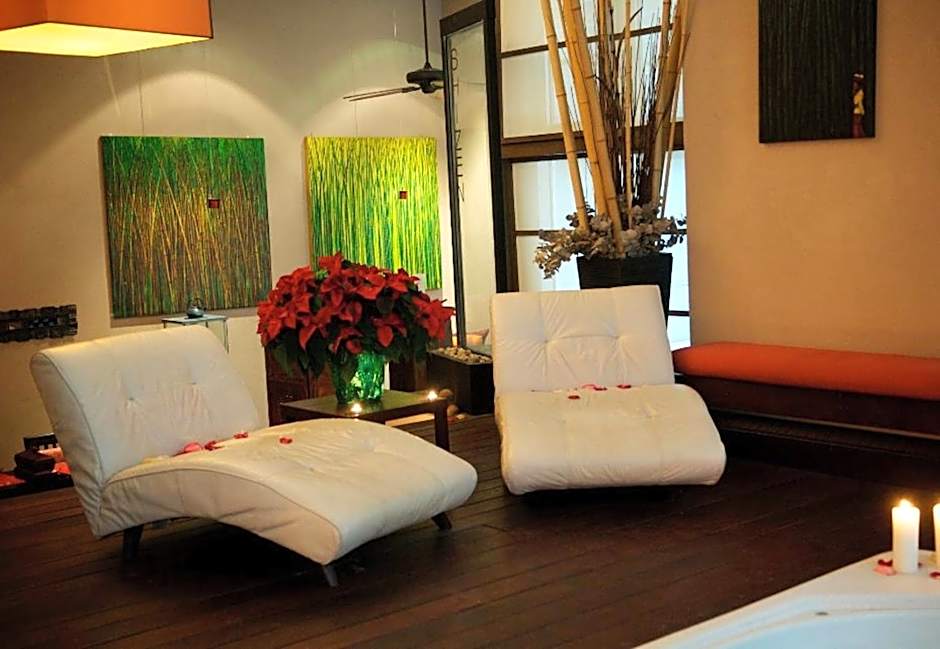 Executive Hotel Cosmopolitan