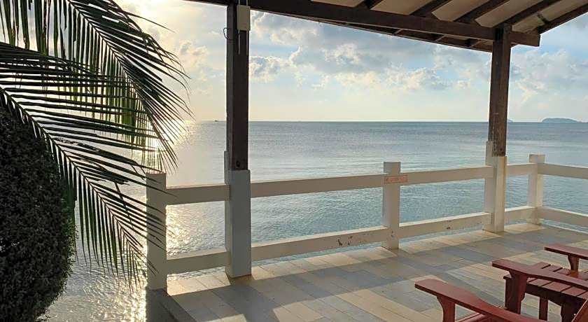 Neptune's Villa Hotel