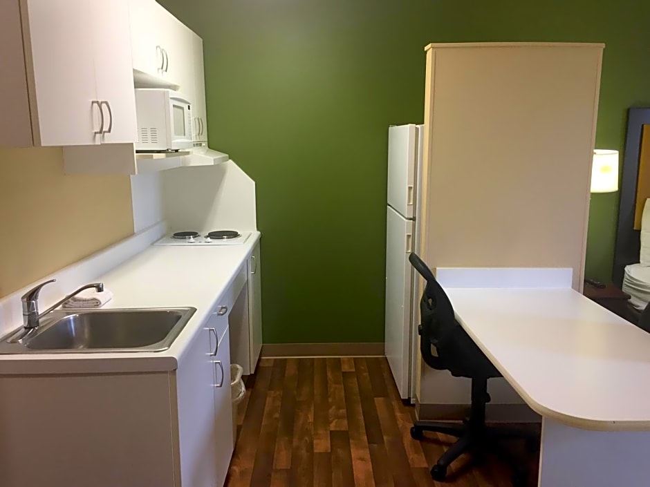 Extended Stay America Suites - Chicago - Naperville - West