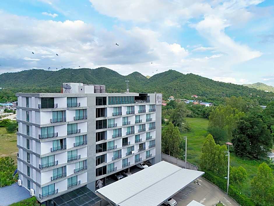 The 28th Hotel