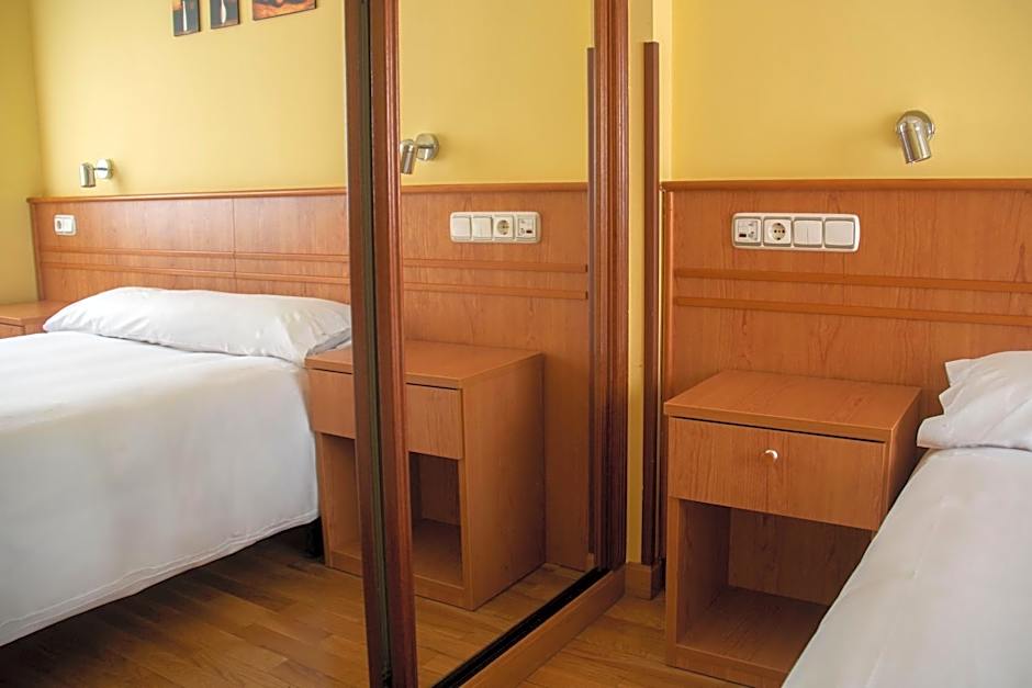 Hotel Alda Estacion Oviedo