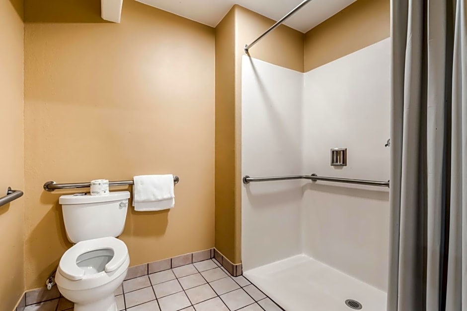 Americas Best Value Inn - Ukiah