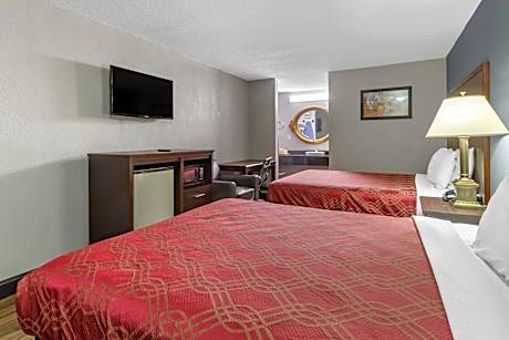 Queen Room with Two Queen Beds - Non-Smoking