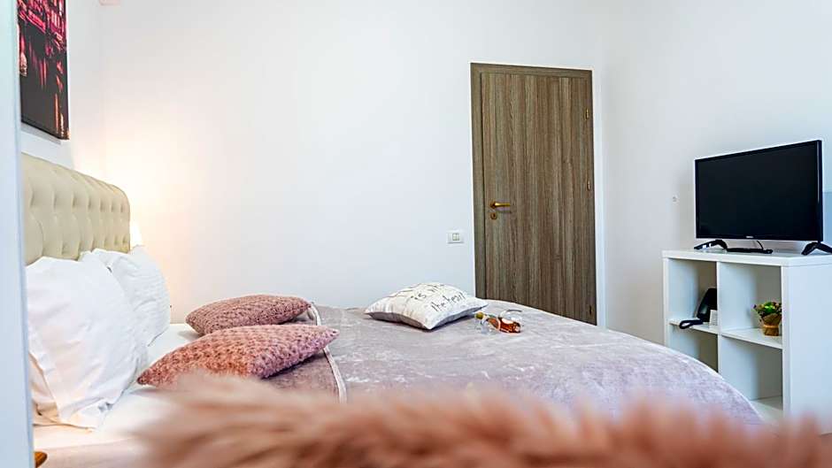 Avenue Parliament Old Town - Avenue Hotels