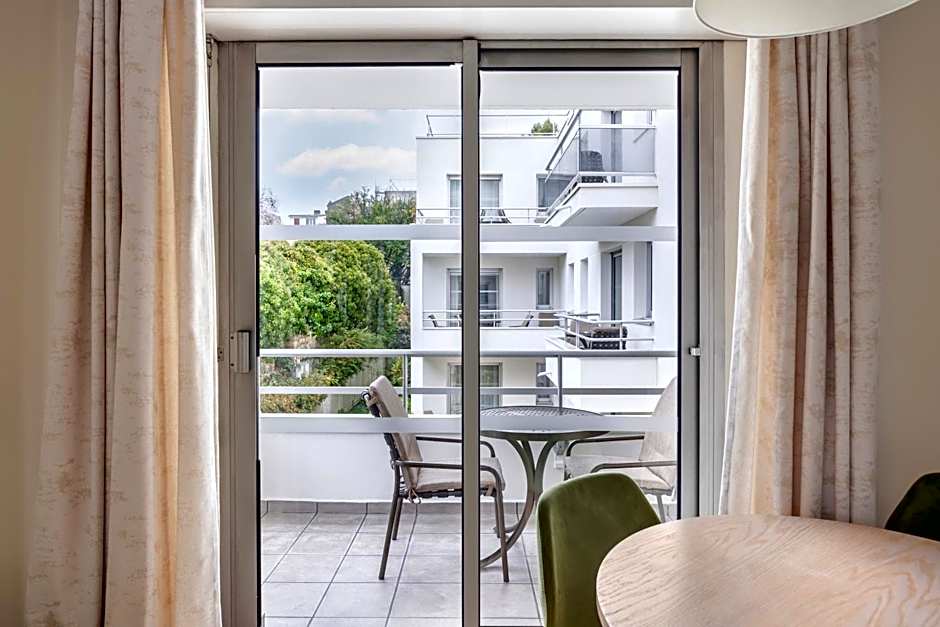 Royal Regency Paris Vincennes